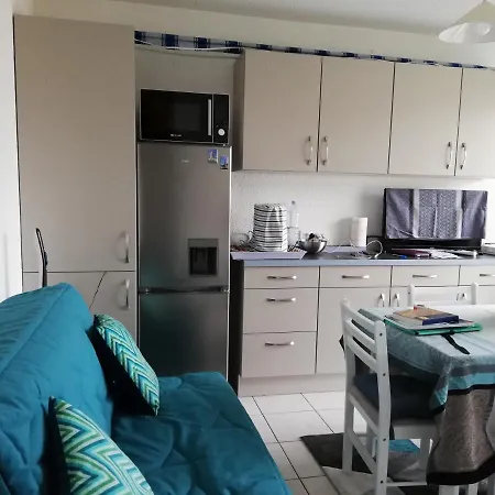 Appartement 2 min à pied de la mer et du centre ville Saint-Georges-de-Didonne Extérieur photo